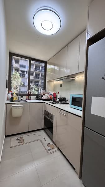 Forett at Bukit Timah, 32 Toh Tuck Road, 2 Bedrooms, 764 sqft, Condominium For Sale, by Shelby Lai, 500125428 - Kitchen - PropertyGuru.com.sg