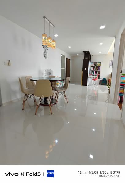 216D Compassvale Drive, 216D Compassvale Drive, 3 Bedrooms, 1,205 sqft, HDB Flat For Sale, by Patrick Chee, 500125436 - Dining Room - PropertyGuru.com.sg