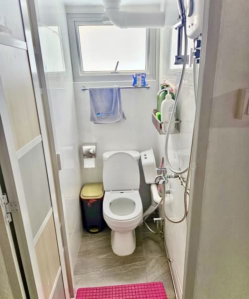 1 Lorong 7 Toa Payoh, 1 Lorong 7 Toa Payoh, Room Rental, 100 sqft, HDB Flat For Rent, by Silvia Yang, 500125439 - PropertyGuru.com.sg