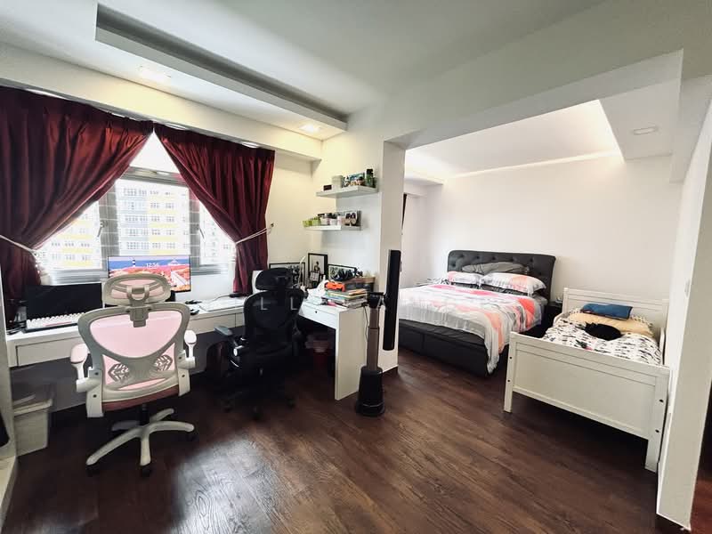331A Anchorvale Street, 331A Anchorvale Street, 3 Bedrooms, 1,205 sqft, HDB Flat For Sale, by Jill Lange, 500125456 - Bedroom - PropertyGuru.com.sg