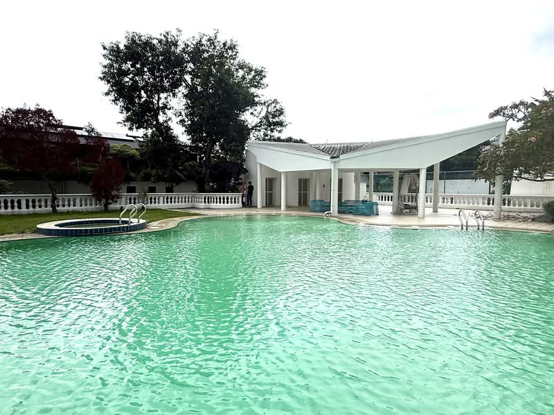 Rare Prime Location Elevated Two Storey with basement Good Class Bungalow for Rental, , 6 Bedrooms, 13,000 sqft, Good Class Bungalow For Rent, by Lindy Lee, 500125466 - PropertyGuru.com.sg
