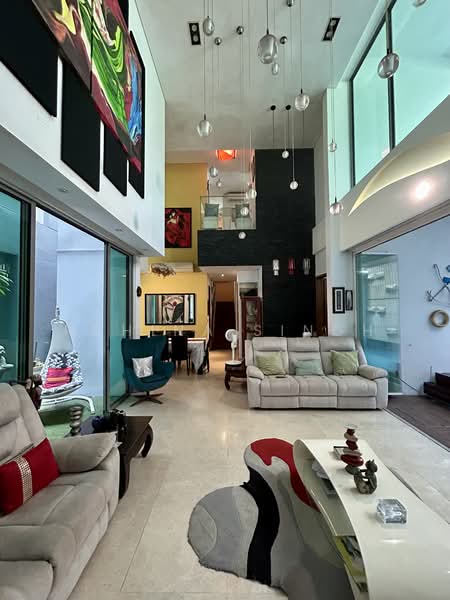 St Patrick's Residences, 60 St. Patrick'S Road, 5 Bedrooms, 3,111 sqft, Apartment For Sale, by Rohina Singh, 500125470 - Living Room - PropertyGuru.com.sg