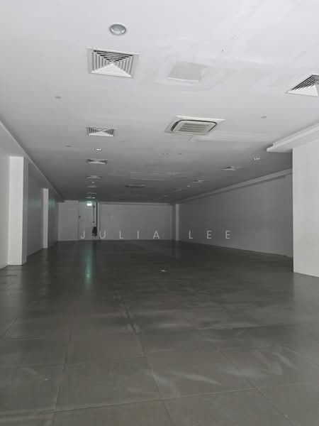 Burlington Square, 175 Bencoolen Street, 2,562 sqft, Other Retail For Rent, by Julia Lee, 500125490 - Interior - CommercialGuru.com.sg