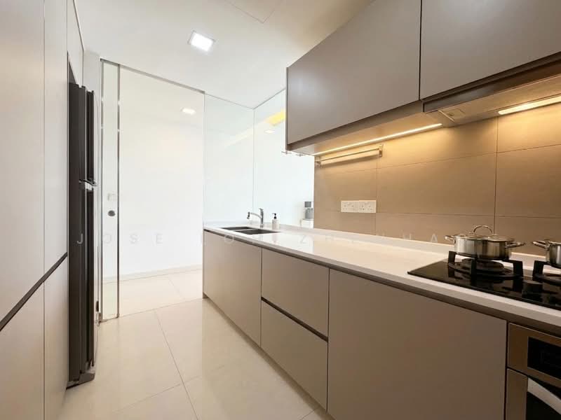 H2O Residences, 32 Fernvale Link, 3 Bedrooms, 1,130 sqft, Condominium For Sale, by Jose Loh Zhenhao, 500125491 - Kitchen - PropertyGuru.com.sg