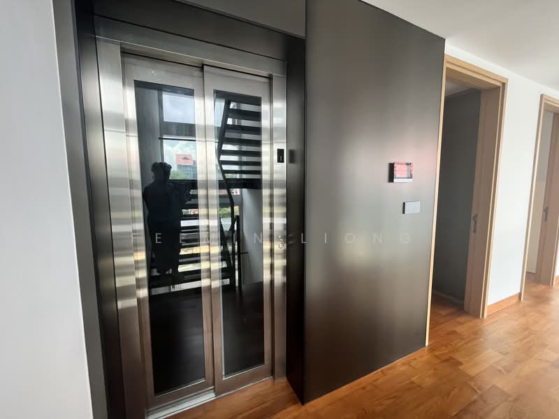 Telok Kurau road, , 7 Bedrooms, 7,550 sqft, Corner Terrace For Sale, by Feemin Liong, 500125495 - Interior - PropertyGuru.com.sg