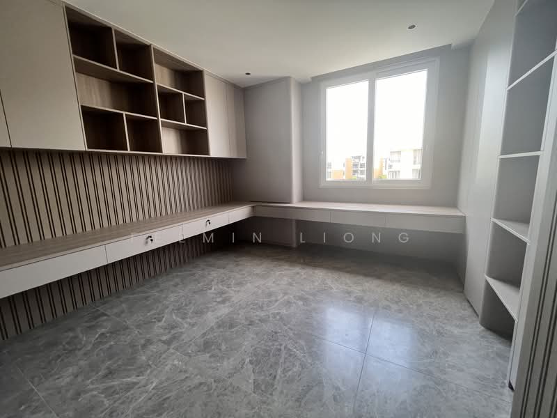 Telok Kurau road, , 7 Bedrooms, 7,550 sqft, Corner Terrace For Sale, by Feemin Liong, 500125495 - Study - PropertyGuru.com.sg