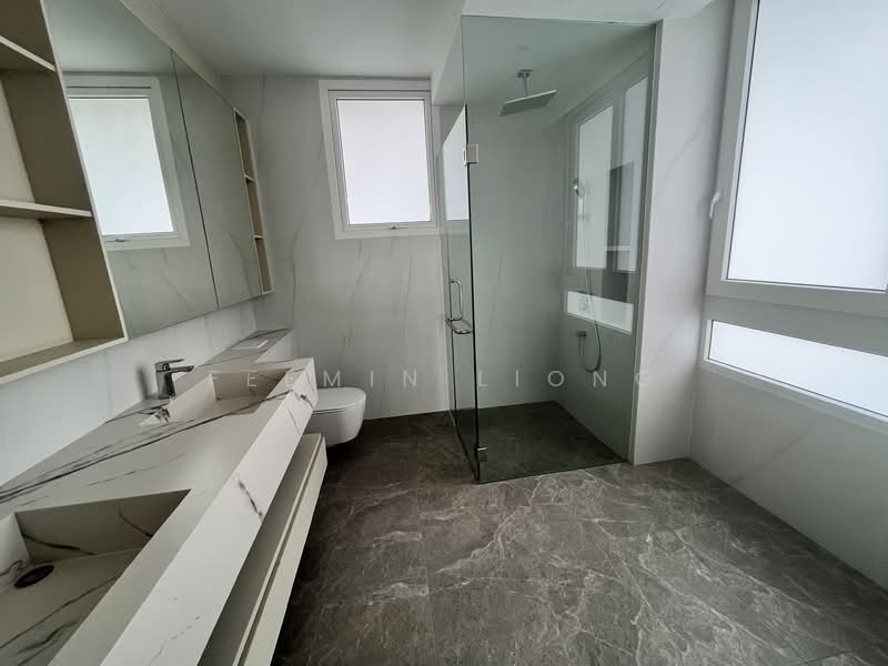Telok Kurau road, , 7 Bedrooms, 7,550 sqft, Corner Terrace For Sale, by Feemin Liong, 500125495 - Bathroom - PropertyGuru.com.sg