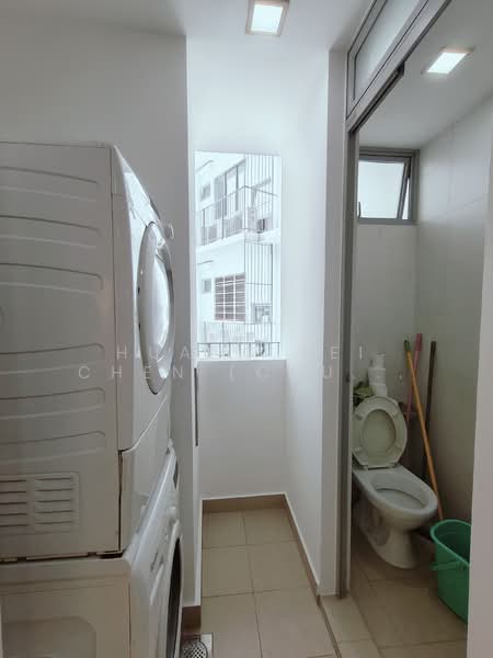 Parc Seabreeze, 532 Joo Chiat Road, 3 Bedrooms, 1,292 sqft, Condominium For Sale, by Huang Pei Chen (Chu Yee), 500125514 - Bathroom - PropertyGuru.com.sg