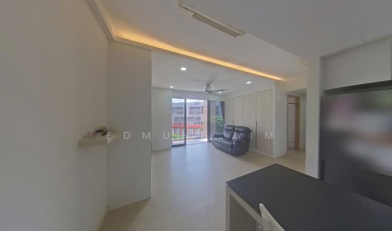 River Isles, 58 Edgedale Plains, 3 Bedrooms, 947 sqft, Condominium For Sale, by Edmund Lim, 500125519 - Living Room - PropertyGuru.com.sg