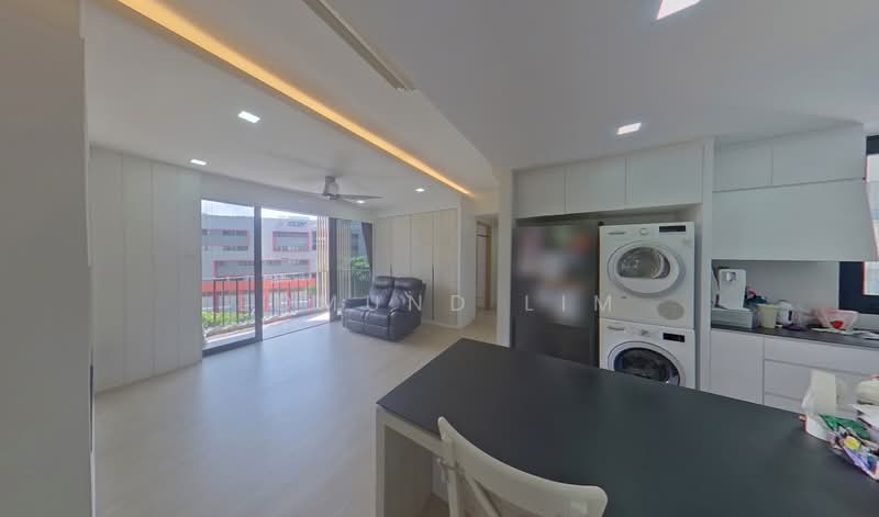 River Isles, 58 Edgedale Plains, 3 Bedrooms, 947 sqft, Condominium For Sale, by Edmund Lim, 500125519 - Living Room - PropertyGuru.com.sg