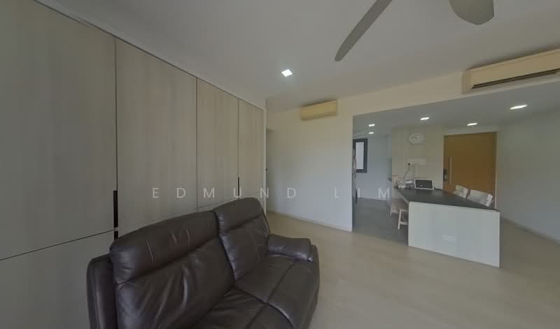 River Isles, 58 Edgedale Plains, 3 Bedrooms, 947 sqft, Condominium For Sale, by Edmund Lim, 500125519 - Living Room - PropertyGuru.com.sg
