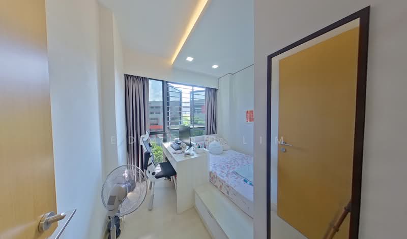 River Isles, 58 Edgedale Plains, 3 Bedrooms, 947 sqft, Condominium For Sale, by Edmund Lim, 500125519 - Bedroom - PropertyGuru.com.sg