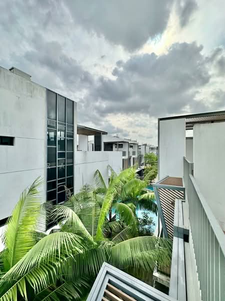 Alana, Sunrise Terrace, 4 Bedrooms, 3,122 sqft, Terraced House For Sale, by Rachel Yeo, 500125525 - Exterior - PropertyGuru.com.sg