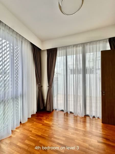Alana, Sunrise Terrace, 4 Bedrooms, 3,122 sqft, Terraced House For Sale, by Rachel Yeo, 500125525 - Bedroom - PropertyGuru.com.sg