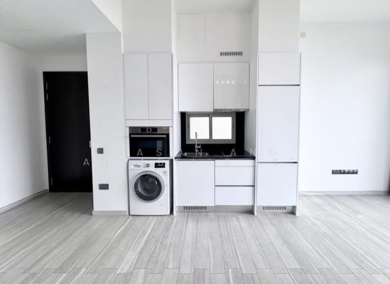 Kallang Riverside, 51 Kampong Bugis, 1 Bedroom, 517 sqft, Condominium For Rent, by Annabelle Tee, 500125526 - Kitchen - PropertyGuru.com.sg
