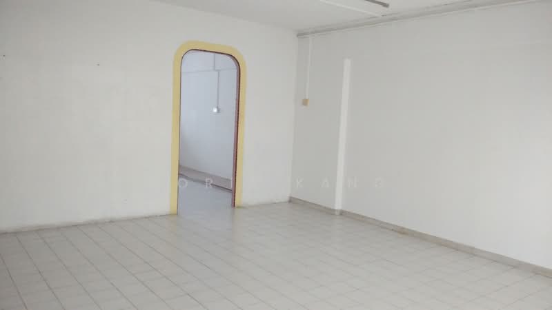 132 Yishun Street 11, 132 Yishun Street 11, 3 Bedrooms, 1,119 sqft, HDB Flat For Sale, by Doris Kang, 500125529 - Interior - PropertyGuru.com.sg