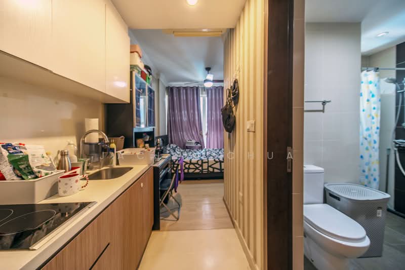 Watercolours, 25 Pasir Ris Link, 3 Bedrooms, 1,141 sqft, Executive Condominium For Sale, by Jaclyn Chua, 500125530 - Kitchen - PropertyGuru.com.sg