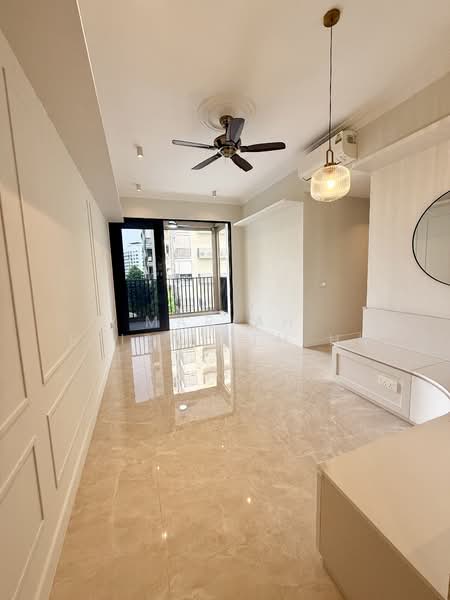 Sengkang Grand Residences, 78 Compassvale Bow, 3 Bedrooms, 1,033 sqft, Condominium For Sale, by Mariah Elizabeth Hu, 500125539 - Living Room - PropertyGuru.com.sg
