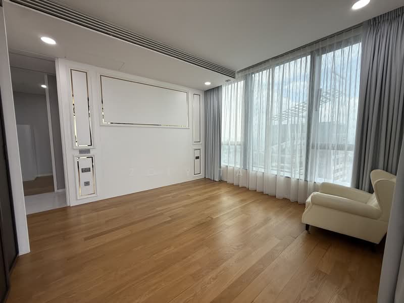 South Beach Residences, 28 South Beach Road, 3 Bedrooms, 2,099 sqft, Condominium For Rent, by Zoey Tan, 500125541 - Living Room - PropertyGuru.com.sg
