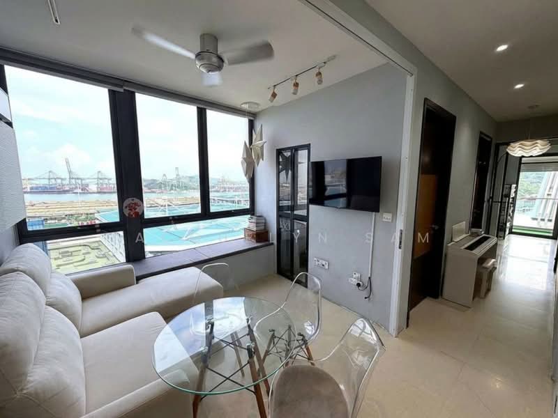 Harbour Suites @ Kampong Bahru, 522 KAMPONG BAHRU ROAD, 3 Bedrooms, 1,098 sqft, Condominium For Sale, by Jacquelyn Sam, 500125542 - Living Room - PropertyGuru.com.sg