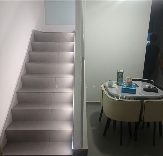 408 Jurong West Street 42, 408 Jurong West Street 42, Room Rental, 110 sqft, HDB Flat For Rent, by Ken Cai, 500125547 - Staircase to 2nd Floor - PropertyGuru.com.sg