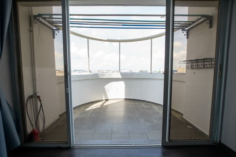 634 Hougang Avenue 8, 634 Hougang Avenue 8, 3 Bedrooms, 1,593 sqft, HDB Flat For Sale, by Sid Aiksan, 500125551 - Balcony - PropertyGuru.com.sg