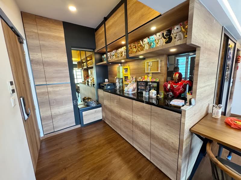 473A Upper Serangoon Crescent, 473A Upper Serangoon Crescent, 4 Bedrooms, 1,216 sqft, HDB Flat For Sale, by Desiree Leung, 500125556 - Main door foyer  - PropertyGuru.com.sg
