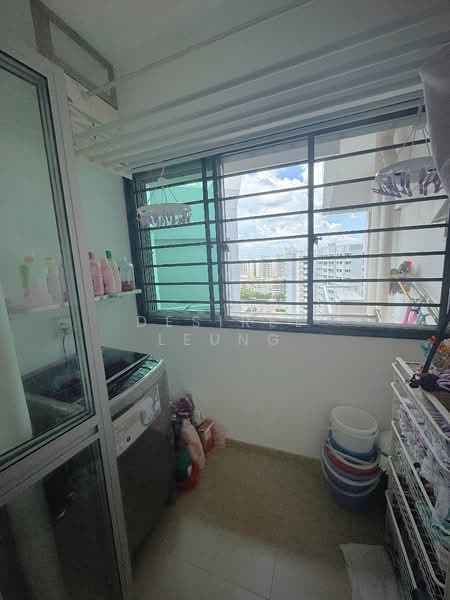 473A Upper Serangoon Crescent, 473A Upper Serangoon Crescent, 4 Bedrooms, 1,216 sqft, HDB Flat For Sale, by Desiree Leung, 500125556 - Balcony - PropertyGuru.com.sg