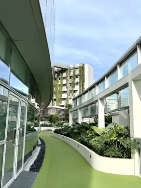 Cathay Building, 2 Handy Road, 158 sqft, Mall Shop For Rent, by Dave Chay, 500125560 - Exterior - CommercialGuru.com.sg