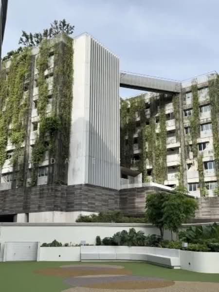 Cathay Building, 2 Handy Road, 158 sqft, Mall Shop For Rent, by Dave Chay, 500125560 - Exterior - CommercialGuru.com.sg