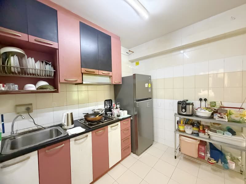 601D Punggol Central, 601D Punggol Central, 2 Bedrooms, 753 sqft, HDB Flat For Sale, by Desiree Leung, 500125564 - Kitchen - PropertyGuru.com.sg