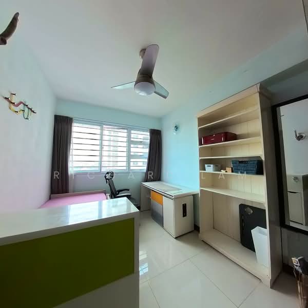 260A Kebun Baru Court, 260A Ang Mo Kio Street 21, 3 Bedrooms, 1,001 sqft, HDB Flat For Rent, by Richard Lam, 500125566 - Bedroom - PropertyGuru.com.sg