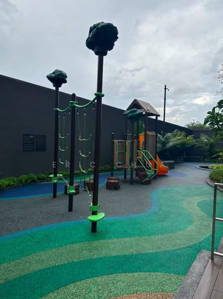 Lentor Modern, 5 Lentor Central, 3 Bedrooms, 990 sqft, Condominium For Sale, by Eric Chua, 500125567 - Exterior - PropertyGuru.com.sg