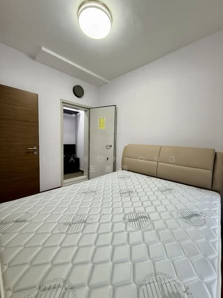 Loft @ Nathan, 31 Nathan Road, 2 Bedrooms, 517 sqft, Condominium For Rent, by Sharon Ong 王惠芳, 500125573 - Bedroom - PropertyGuru.com.sg
