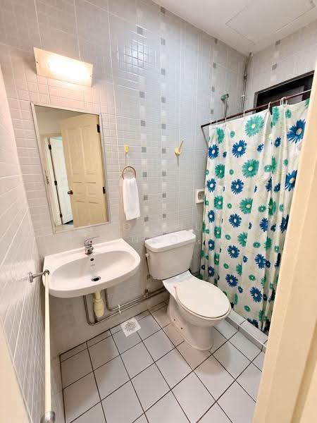 Limau Park, 22 Jalan Limau Bali, Bedok / Upper East Coast, 3 Bedrooms, 1,270 sqft, Condominium For Sale, by Aloysius Neo, 500125581 - Bathroom - PropertyGuru.com.sg