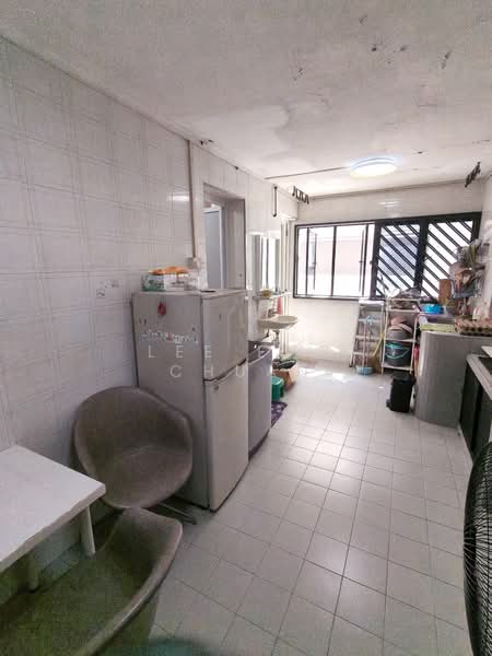 663 Buffalo Road, 663 Buffalo Road, 3 Bedrooms, 914 sqft, HDB Flat For Sale, by Lee Eng Chuan, 500125582 - Kitchen - PropertyGuru.com.sg