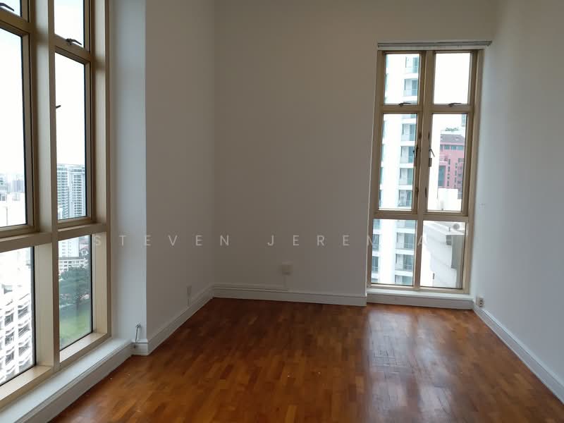 Leonie Condotel, 2 Leonie Hill Road, 4 Bedrooms, 2,980 sqft, Condominium For Rent, by Steven Jeremiah, 500125592 - Bedroom 1 - PropertyGuru.com.sg