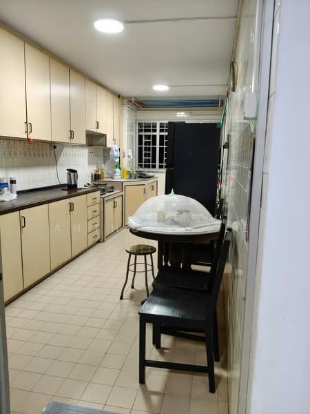 526 Hougang Avenue 6, 526 Hougang Avenue 6, Room Rental, 150 sqft, HDB Flat For Rent, by Anthony Lee, 500125597 - Kitchen - PropertyGuru.com.sg