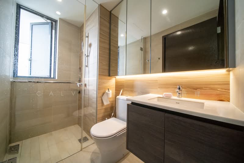 Sims Urban Oasis, 2 Sims Drive, 3 Bedrooms, 1,001 sqft, Condominium For Sale, by Calvin Foo  符致祥, 500125602 - Bathroom - PropertyGuru.com.sg