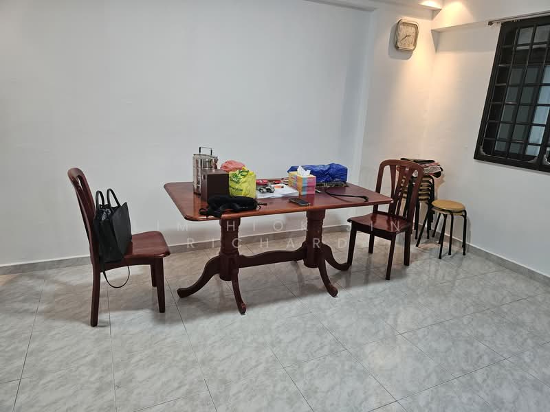644 Woodlands Ring Road, 644 Woodlands Ring Road, 3 Bedrooms, 1,087 sqft, HDB Flat For Sale, by Lim Hiok Jin Richard, 500125609 - Dining Room - PropertyGuru.com.sg