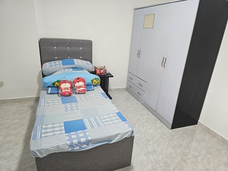 644 Woodlands Ring Road, 644 Woodlands Ring Road, 3 Bedrooms, 1,087 sqft, HDB Flat For Sale, by Lim Hiok Jin Richard, 500125609 - Bedroom - PropertyGuru.com.sg