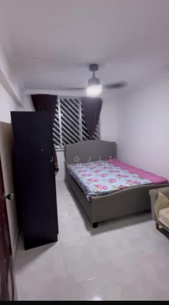 171 Bishan Street 13, 171 Bishan Street 13, 2 Bedrooms, 689 sqft, HDB Flat For Sale, by JAGJIT SINGH, 500125622 - Bedroom - PropertyGuru.com.sg