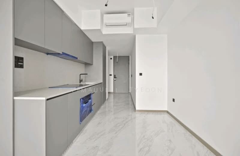 The Landmark, 173 Chin Swee Road, 2 Bedrooms, 678 sqft, Condominium For Sale, by Samuel Yong, 500125632 - Kitchen - PropertyGuru.com.sg