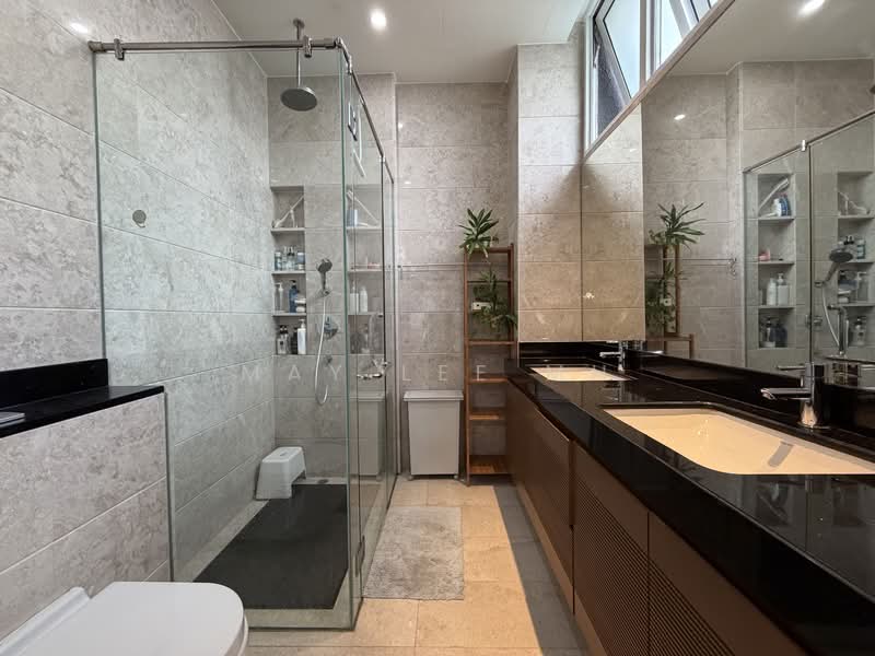 Feeehold Joo Chiat Corner Terrace, Langsat Road, 6 Bedrooms, 4,050 sqft, Corner Terrace For Sale, by May Lee MH, 500125657 - Bathroom - PropertyGuru.com.sg