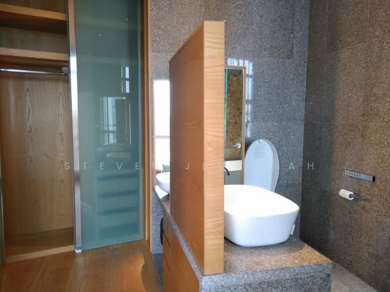 Orchard Scotts, 11 Anthony Road, 3 Bedrooms, 2,497 sqft, Condominium For Rent, by Steven Jeremiah, 500125658 - Master Bedroom - PropertyGuru.com.sg
