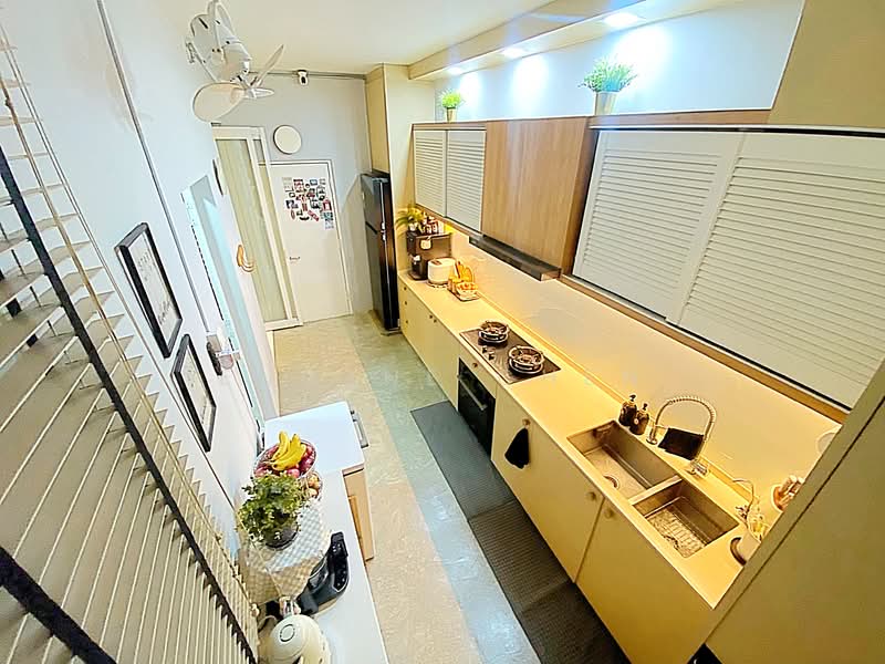 273D Jurong West Avenue 3, 273D Jurong West Avenue 3, 3 Bedrooms, 915 sqft, HDB Flat For Sale, by Eugene Chen, 500125663 - Kitchen - PropertyGuru.com.sg