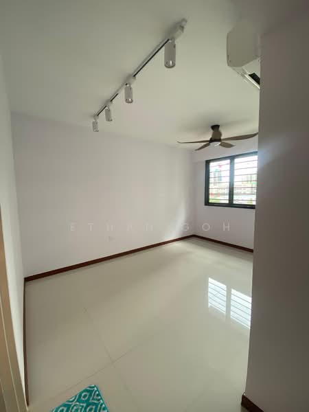 462A Blossom Spring @ Yishun, 462A Yishun Avenue 6, 3 Bedrooms, 1,001 sqft, HDB Flat For Sale, by Ethan Goh, 500125675 - Interior - PropertyGuru.com.sg