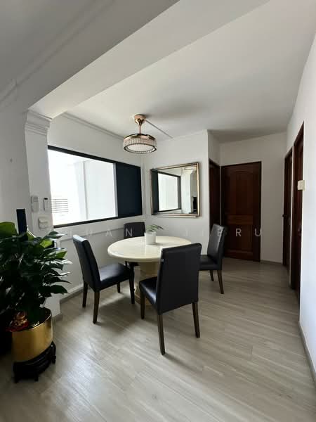 409 Yishun Ring Road, 409 Yishun Ring Road, 3 Bedrooms, 1,130 sqft, HDB Flat For Sale, by Zhuang Jieru, 500125682 - Dining Room - PropertyGuru.com.sg