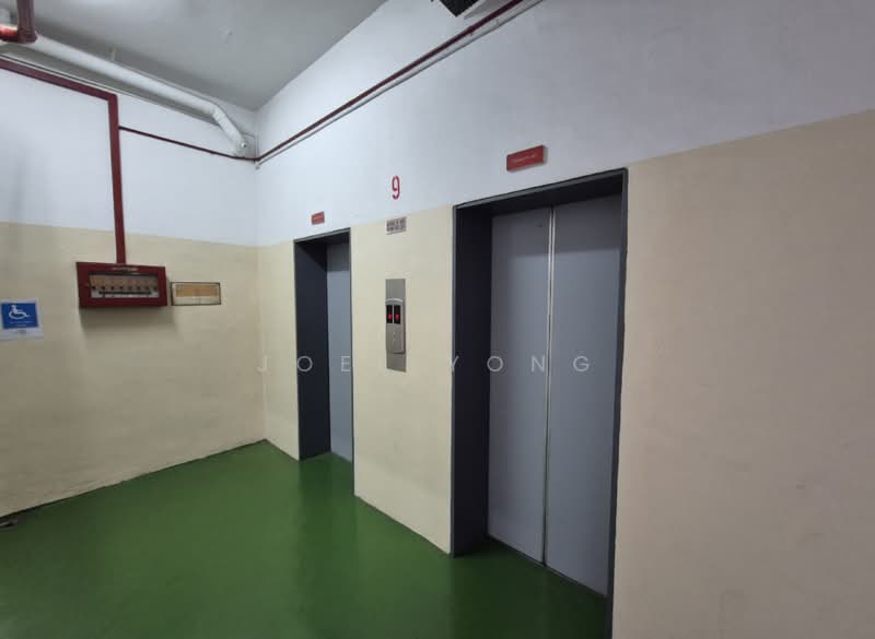 no gst! walking distance to aljunied mrt station!, sims avenue!, 1,227 sqft, Light Industrial (B1) For Rent, by Joel Yong, 500125706 - CommercialGuru.com.sg