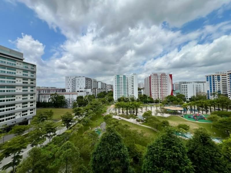 Parc Life, , 3 Bedrooms, , Executive Condominium For Sale, by James Chew, 500125713 - PropertyGuru.com.sg